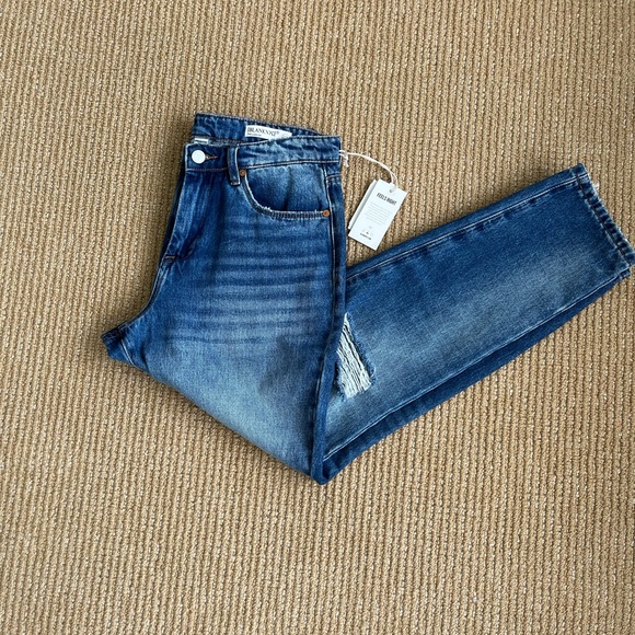 Blank Nyc The Ludlow Smart Aleck Crop Girlfriend Jean 03YL1385 SZ 29 Mom jeans - Picture 7 of 16